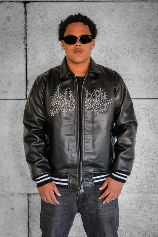 BLACK LEATHER JACKET